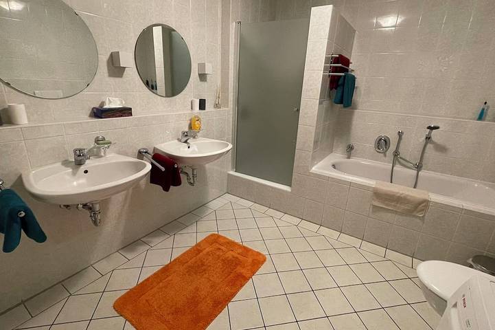 Ganze Wohnung, Wohnung 125qm für max. 4 Pers. mit zwei Schlafzimmern in Obing, Landkreis Traunstein