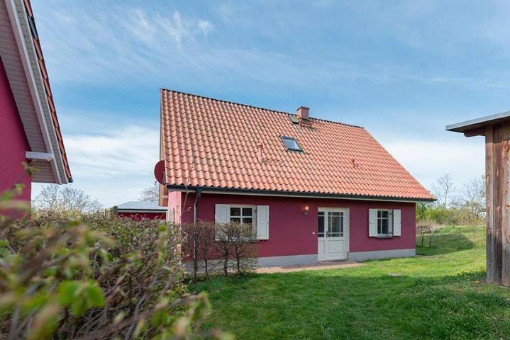 Ferienhaus für 7 Personen, mit Terrasse und Garten sowie Sauna