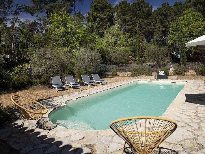 Villa en Roussillon con piscina. in Rosellón, Parque natural regional del Luberon
