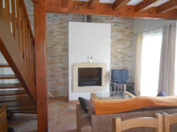 Location de vacances pour 8 personnes, avec terrasse ainsi que jardin et vue à Saint-Jean-le-Vieux - 2