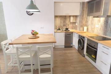 Apartment for 4 People in Playa de la Rada, Estepona, Photo 2