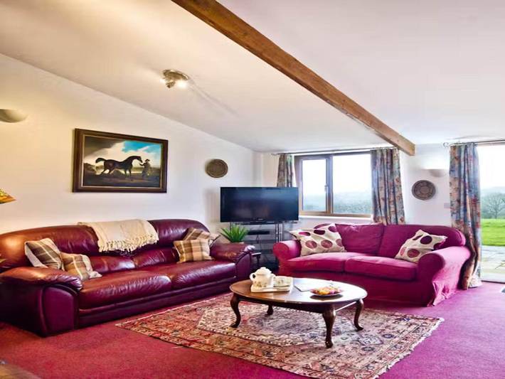 Ferienhaus für 24 Personen, mit Balkon/Terrasse und Terrasse sowie Whirlpool und Garten in Wales - 3