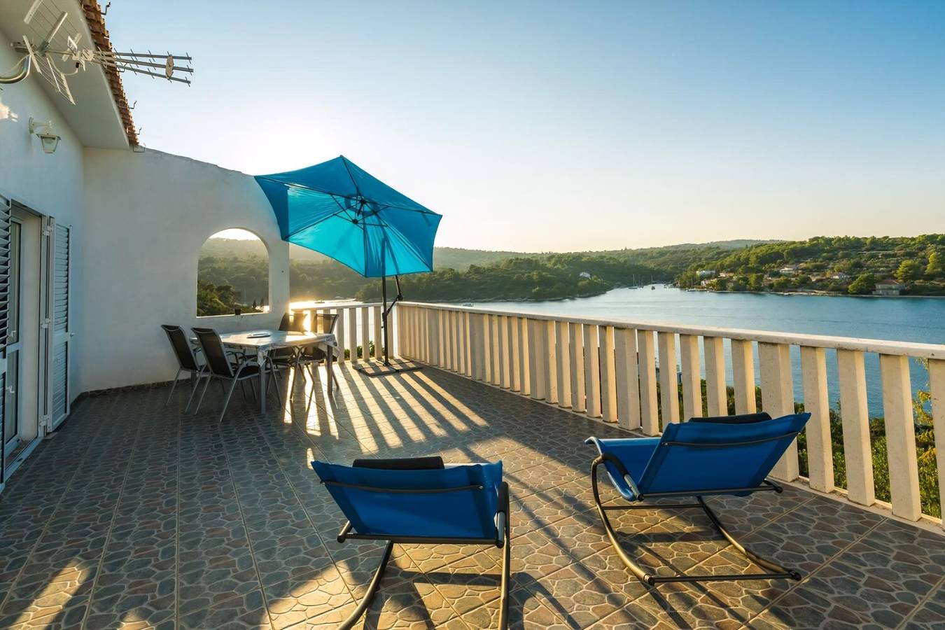 Ganze Wohnung, Apartment Angie in Necujam, Solta