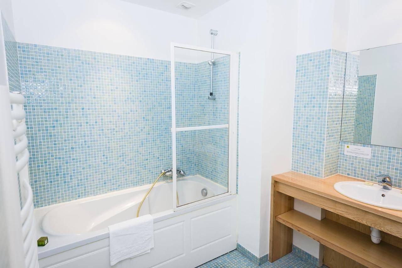Prestige Double Room in Ax-les-Thermes, Pyrénées