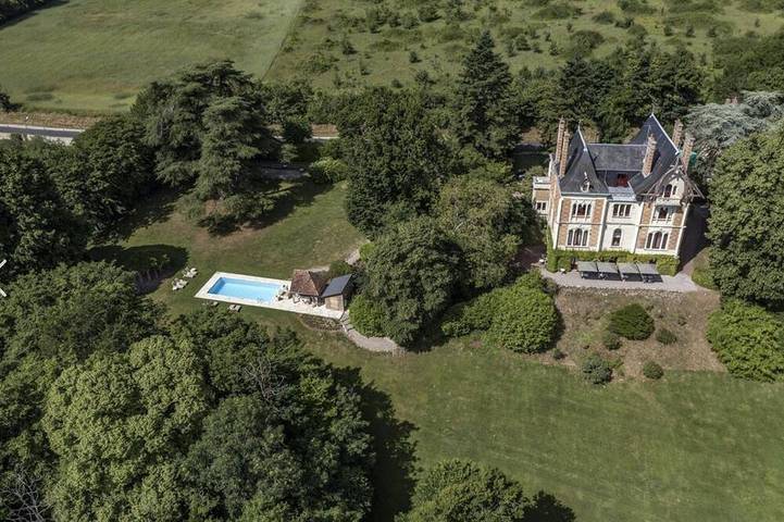 Maison de vacances pour 20 personnes, avec Balcon et Jardin à La Roche-Posay