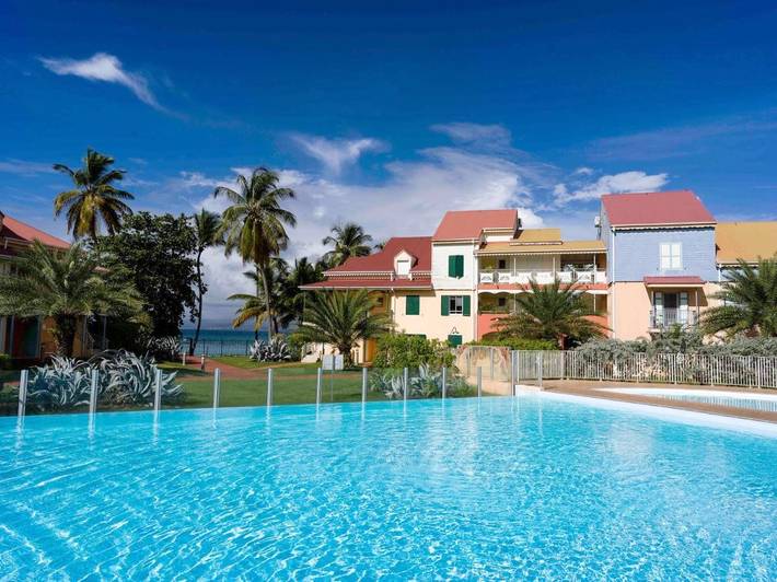 Apartamento de vacaciones para 6 personas, con piscina además de jardín y vistas - 1