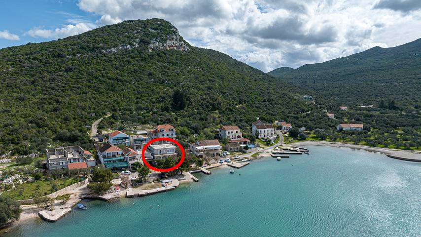 Ganze Wohnung, 2-Zimmer-Ferienwohnung am Strand Luka Dubrava, Peljesac A-13632-a in Dubrovnik-Neretva