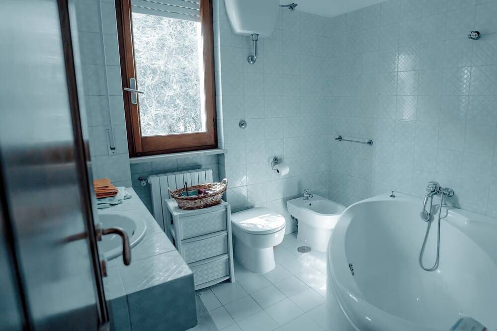 Entire apartment, Twins'house in Francavilla al Mare, Chieti Province