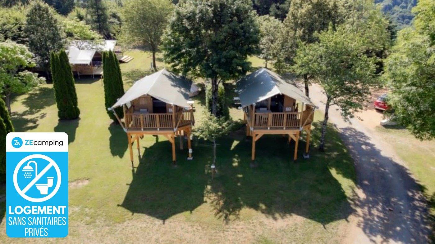 Zelt für 2 Personen mit Terrasse in Beaulieu, Regionaler Naturpark Volcans d'Auvergne