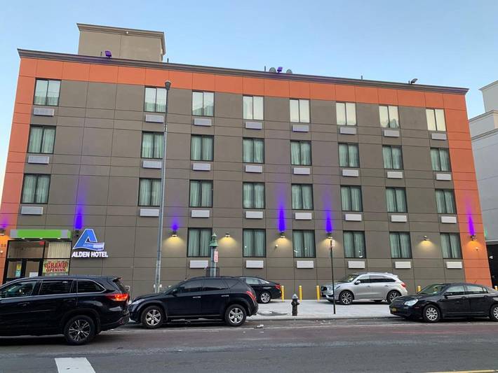 Hotel para 2 personas - 1