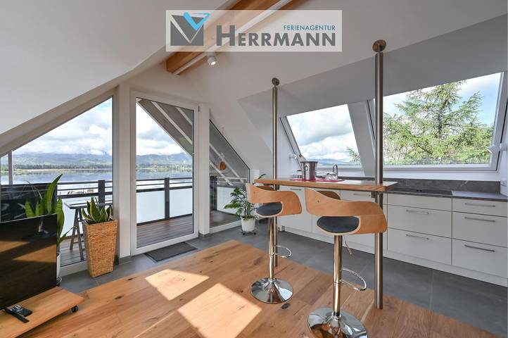 Apartament wakacyjny dla 2 osób, z Balkon i Widok na jezioro oraz Widok w Forggensee