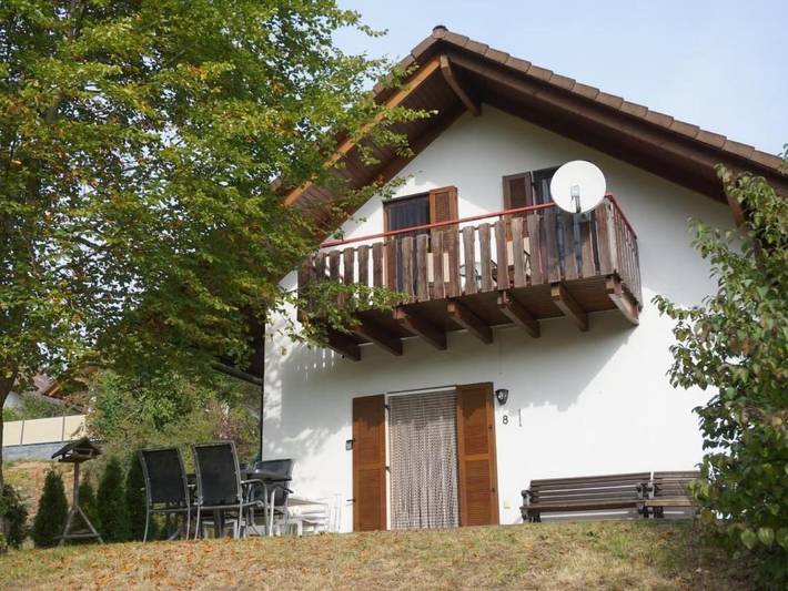 Ferienhaus für 8 Personen, mit Balkon und Terrasse sowie Garten in Kirchheim - 2