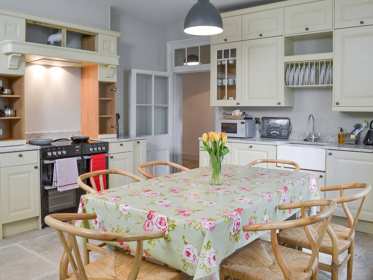 Mayflower Apartment-Ukc93 in Plymouth, South West England