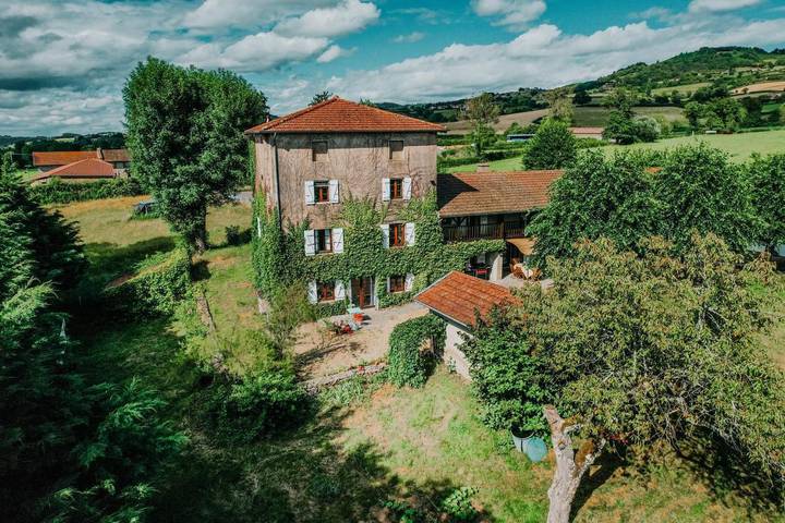 Chambre d’hôte pour 3 personnes, avec Terrasse et Jardin