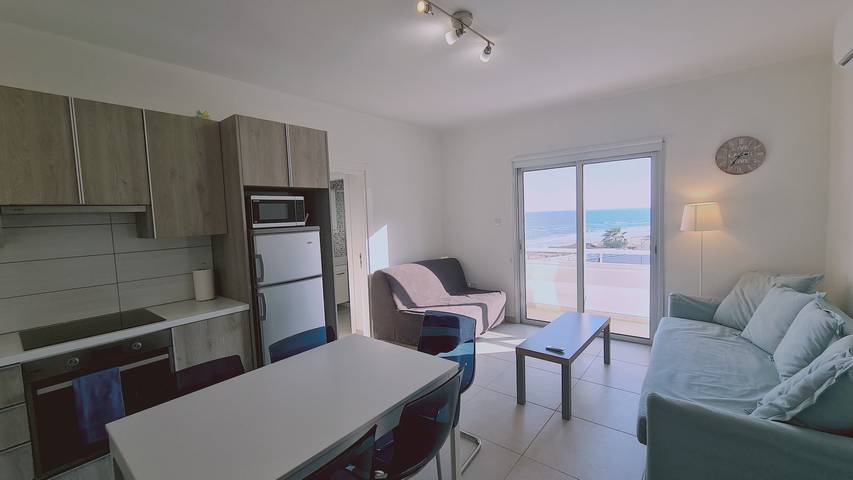 Ferienwohnung für 4 Personen, mit Balkon in Larnaka