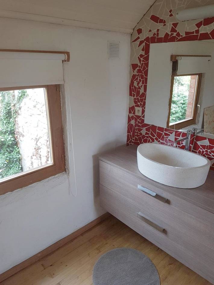 Location de vacances pour 10 personnes, avec Terrasse et Jardin ainsi que Sauna et Vue à Braives - 4