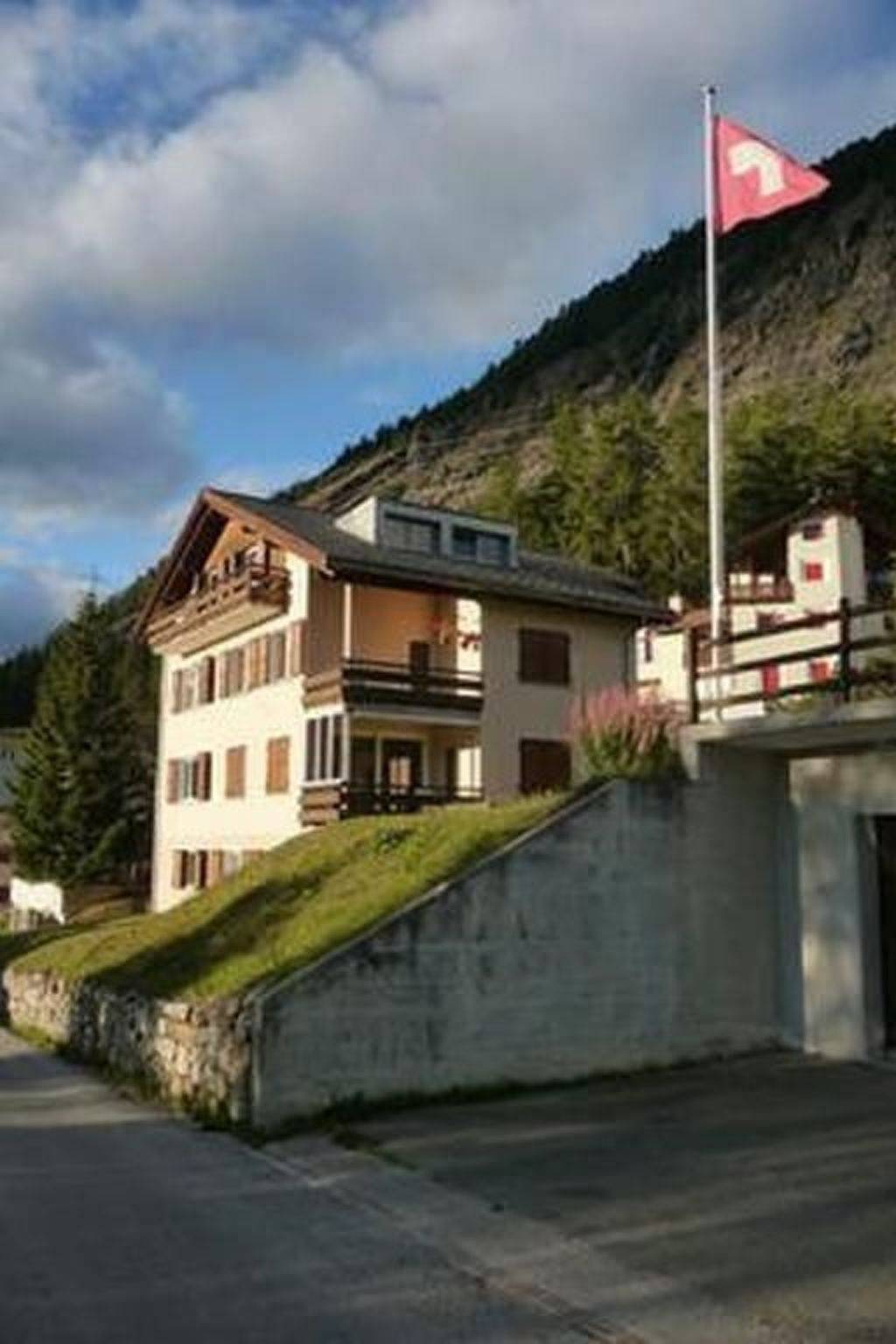 Ganze Wohnung, Chesa Viola Dachwohnung in Pontresina, Sankt Moritz