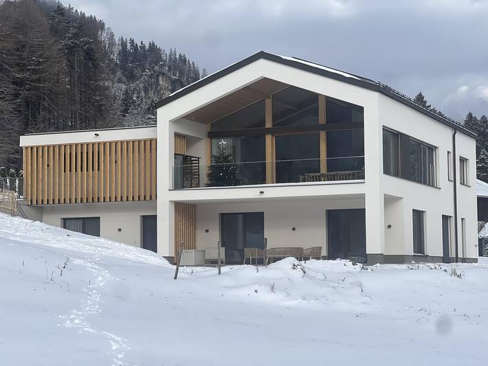 Ferienwohnung für 4 Personen, mit Garten und Ausblick in Vandans