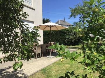 Gîte pour 9 personnes, avec terrasse à Chiny