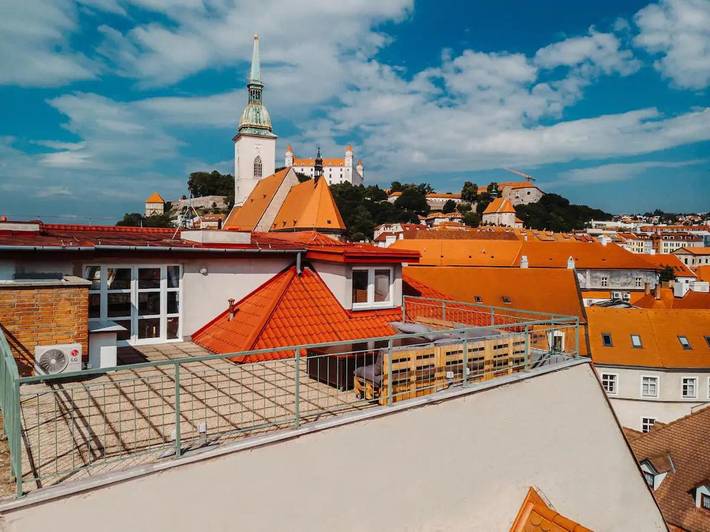 Holiday rental for 6 people, with Balcony and Terrace as well as View in Bratislava