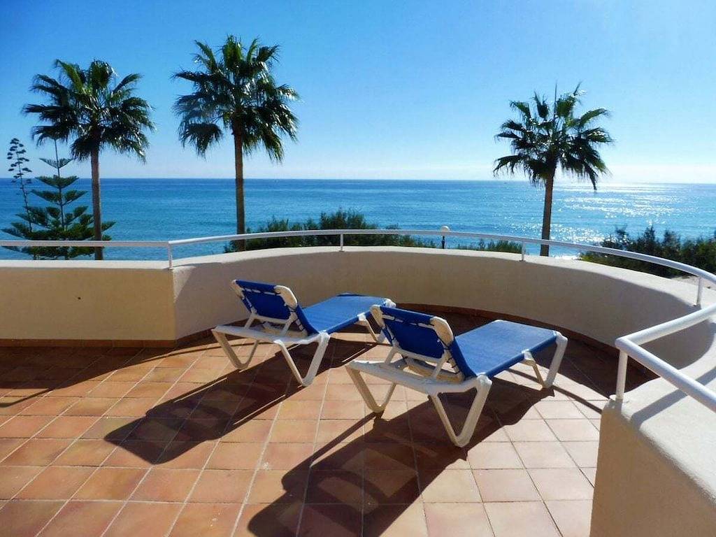 Bermuda Beach 1 in Buenas Noches, Estepona