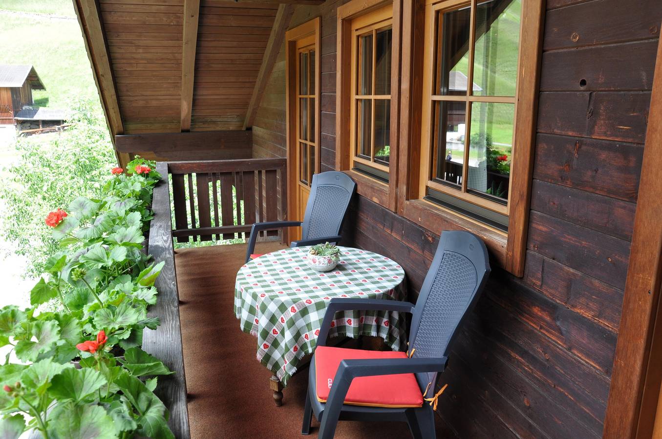Ganze Ferienwohnung, Ferienwohnung für 8 Personen mit Ausblick in Sankt Jakob in Defereggen, Osttirol