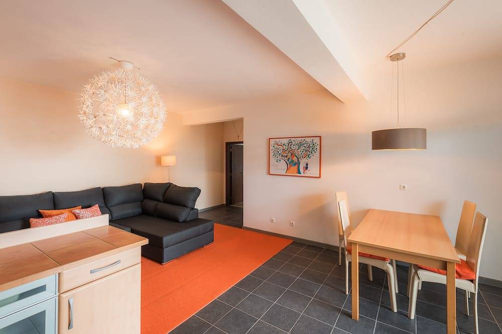 Apartamento entero, Casa Oliva - Vista Mar 1: Designer apartment garden level, top location, heated pool in Arco da Calheta, Isla de Madeira