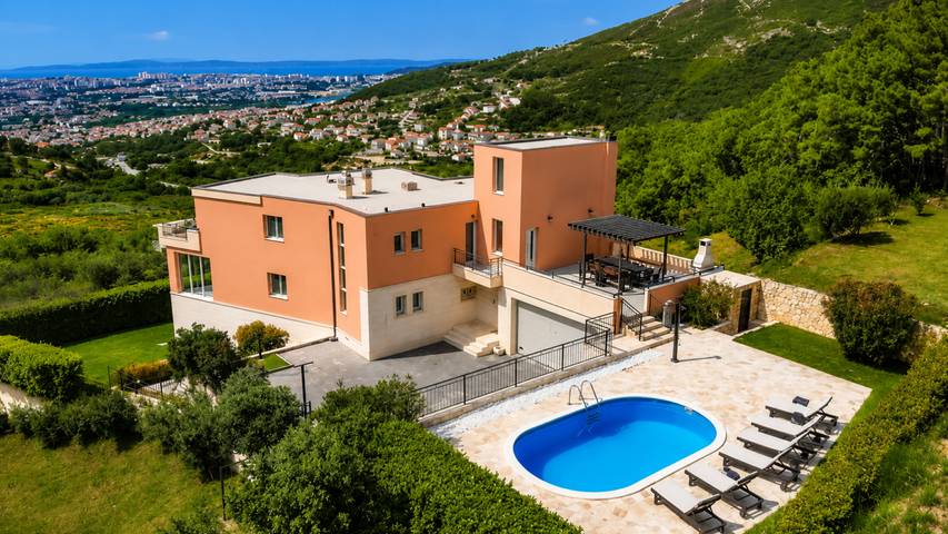 Villa pour 12 personnes à Solin