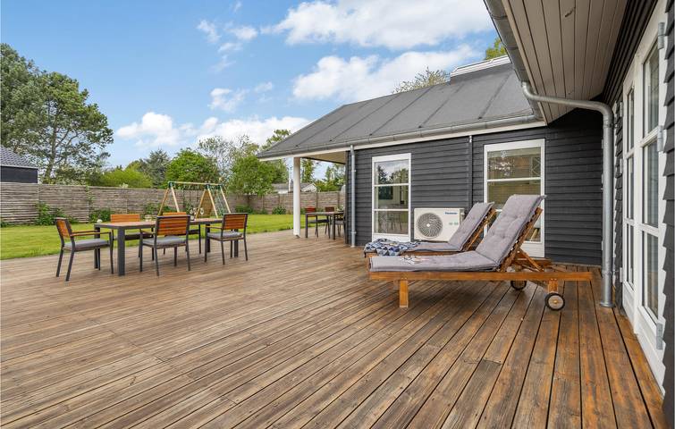 Ferienhaus für 10 Personen mit Terrasse in Rødvig, Schwedische Ostsee