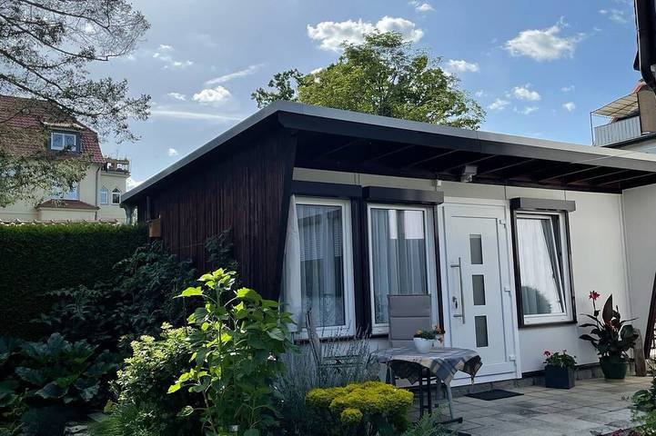 Ferienhaus für 2 Personen, mit Terrasse und Garten - 1