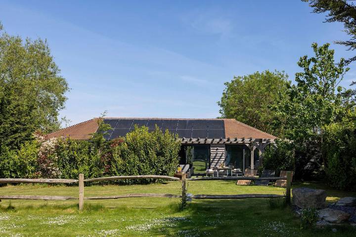 Ferienhaus für 6 Personen, mit Whirlpool und Garten