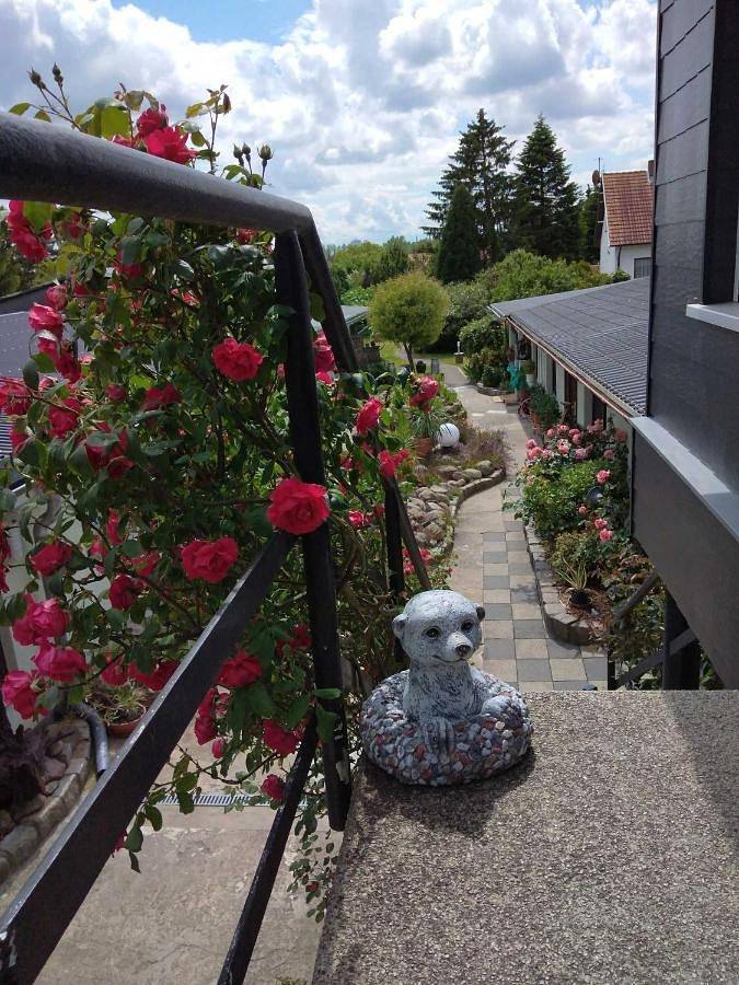 Ferienwohnung für 2 Personen, mit Terrasse und Garten