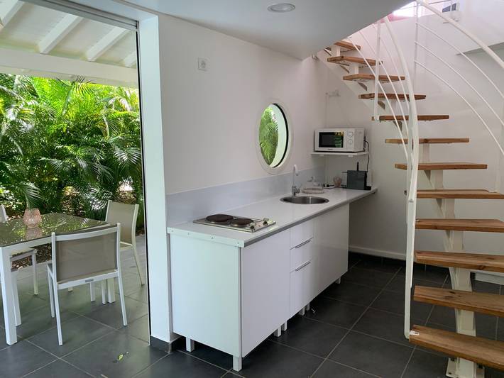 Gîte pour 2 personnes, avec terrasse et piscine dans Plage de l'Autre Bord - 3