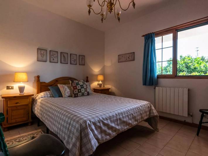 Casa rural para 6 personas, con jardín en Vega de San Mateo - 4