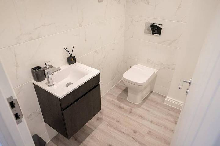 Entire apartment, Luxury 1-Bed Flat - Free Parking in Solihull, Birmingham Area