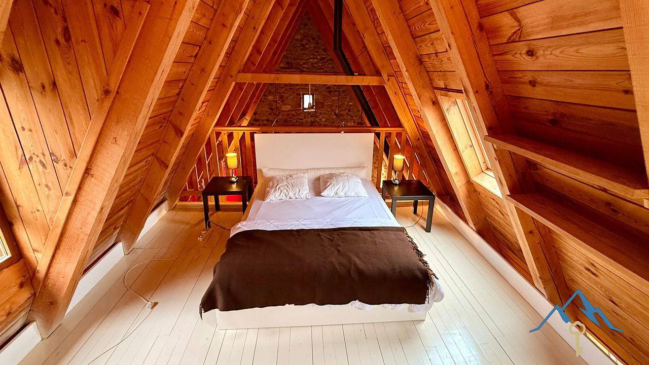 Ferienhaus für 12 Personen (150 m²) in Murat-le-Quaire in Murat-le-Quaire, Parque Natural Regional Volcans d'Auvergne