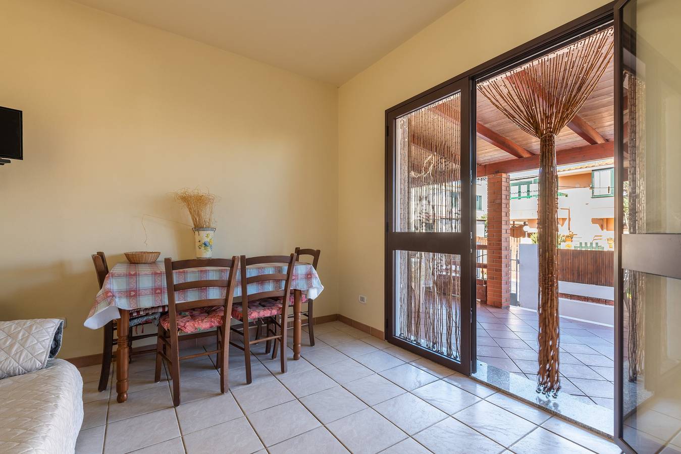 Casa vacanze "Via Delle Mimose 14" con terrazza privata in Calasetta, Sant'Antioco