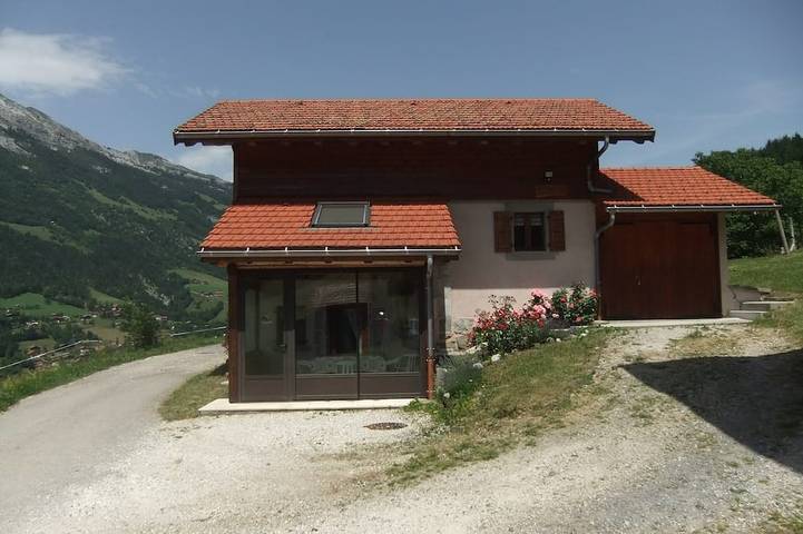 Chalet pour 5 personnes, avec Balcon et Jardin à Thônes