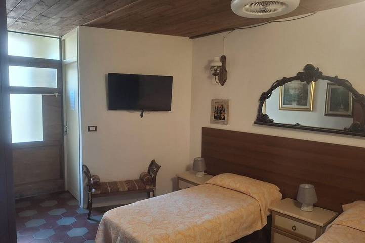 Ferienwohnung für 6 Personen, mit Balkon in Tropea - 3