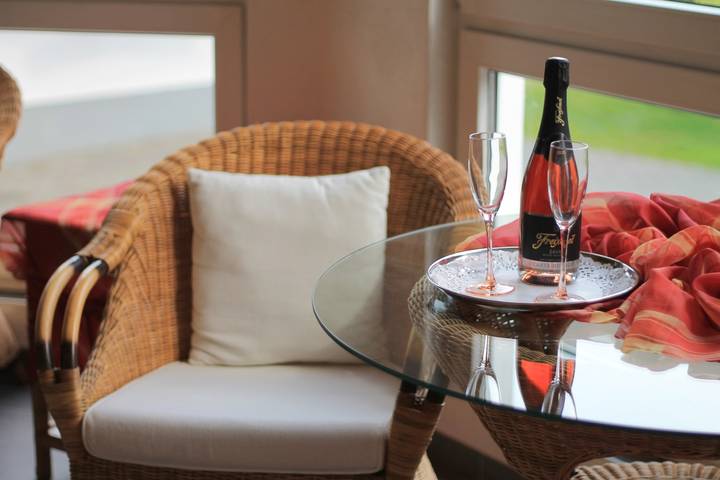 Pension für 2 Personen, mit Balkon/Terrasse und Whirlpool sowie Terrasse und Garten im Sauerland - 4