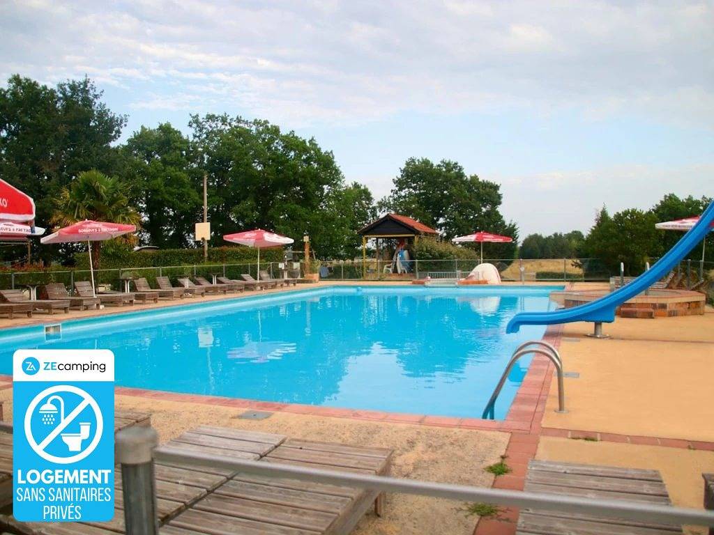 Zecamping 3* toboggans tente Bbq 45m2 5 pers in Dévillac, Villeneuve-sur-Lot en omgeving
