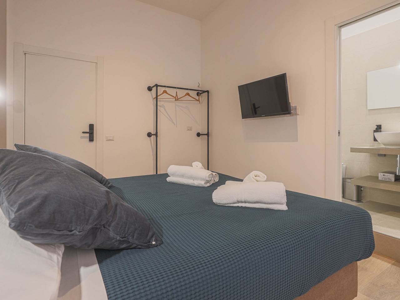 Charming room in the center of Salerno in Salerno, Costa tirrenica Campania