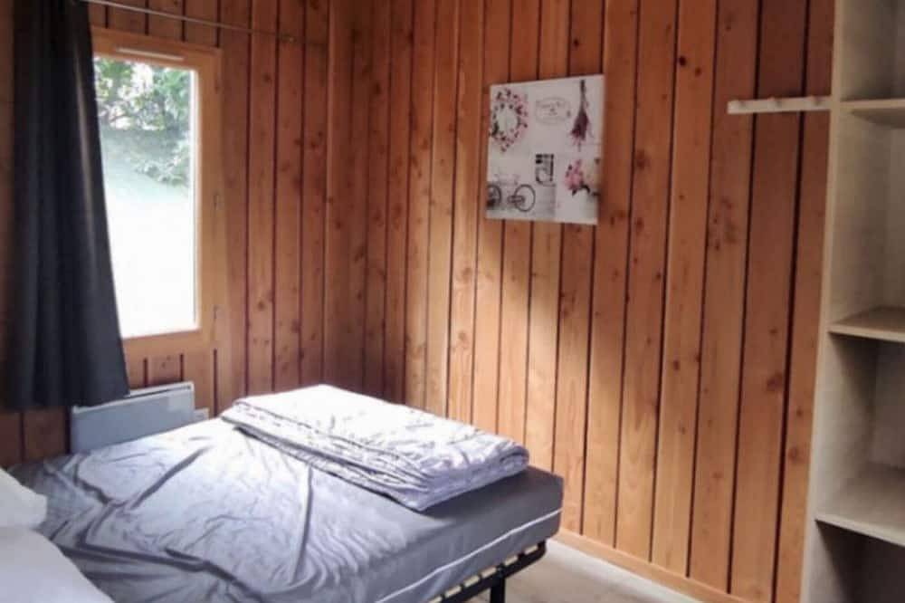 Chalet accesible - 4 pers - Terraza in Challes-les-Eaux, Chambéry region