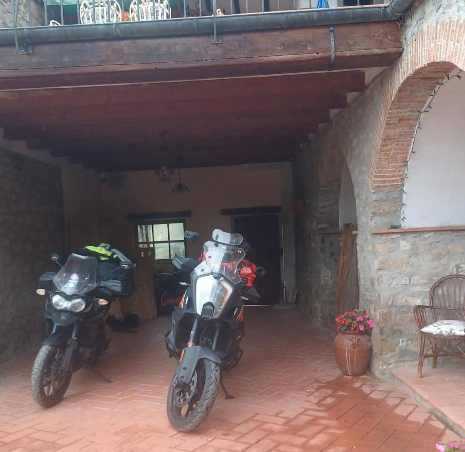 Double Room with Private External Bathroom in Castiglione di Garfagnana, Garfagnana