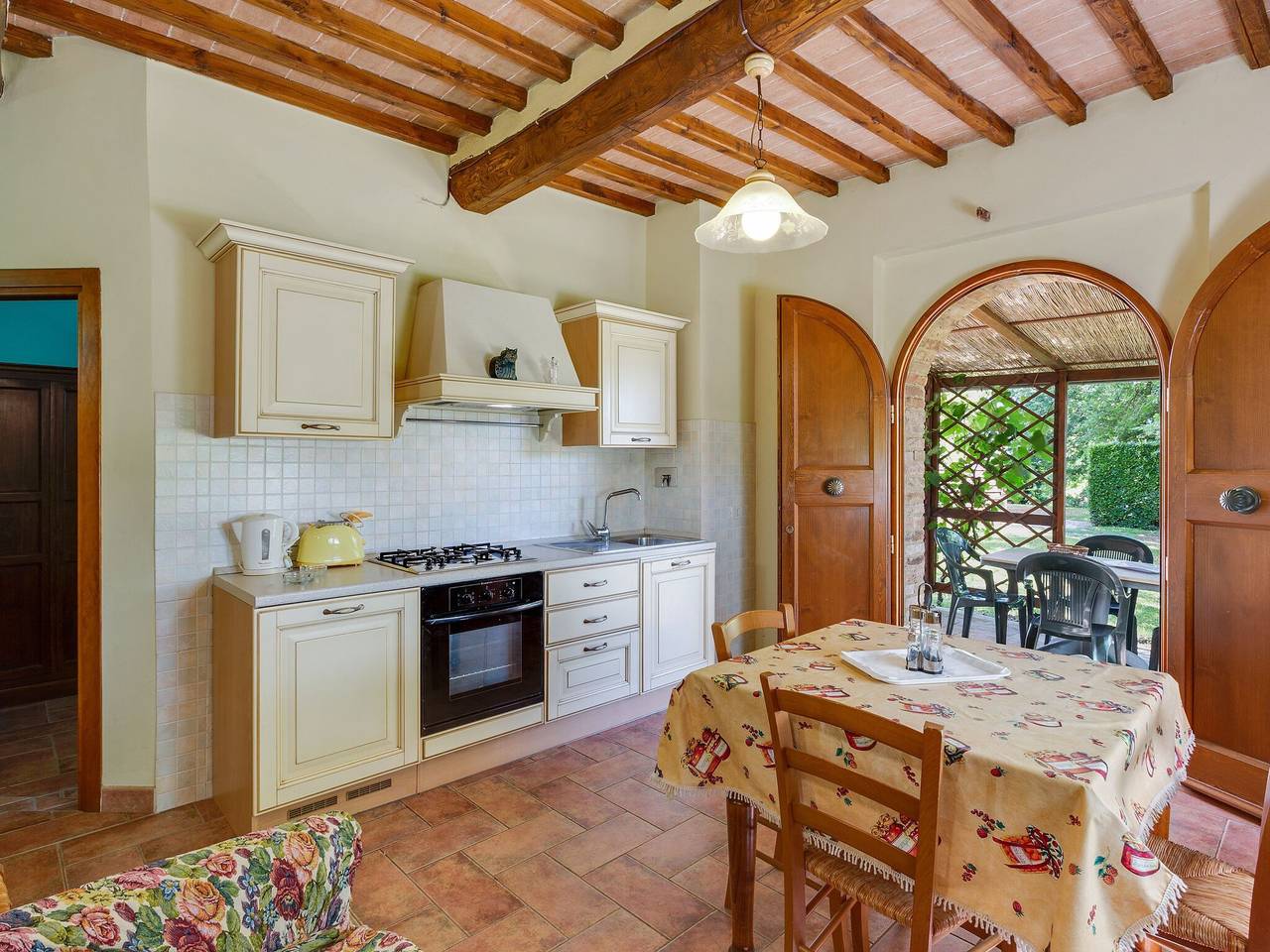 Appartamento intero, Soggiorno nella campagna toscana in Casole d'Elsa, Siena e dintorni