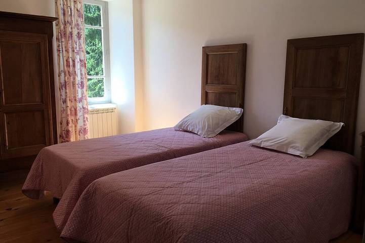 Gîte pour 6 personnes, avec jardin à Maleville - 3