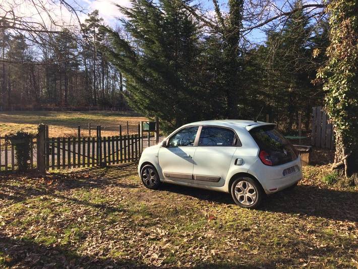 Location de vacances pour 4 personnes, avec piscine ainsi que jardin et vue, animaux acceptés à Espagnac - 2