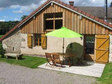 Gîte pour 2 personnes, avec jardin dans Haute-Saône