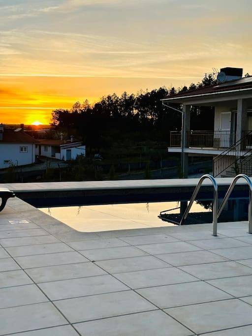 Location de vacances pour 9 personnes, avec jardin et piscine, animaux acceptés à Mirandela - 4