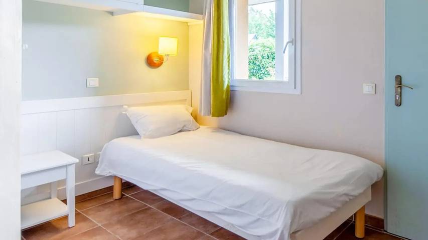 Gîte pour 4 personnes, avec terrasse et piscine, animaux acceptés à Branville - 4